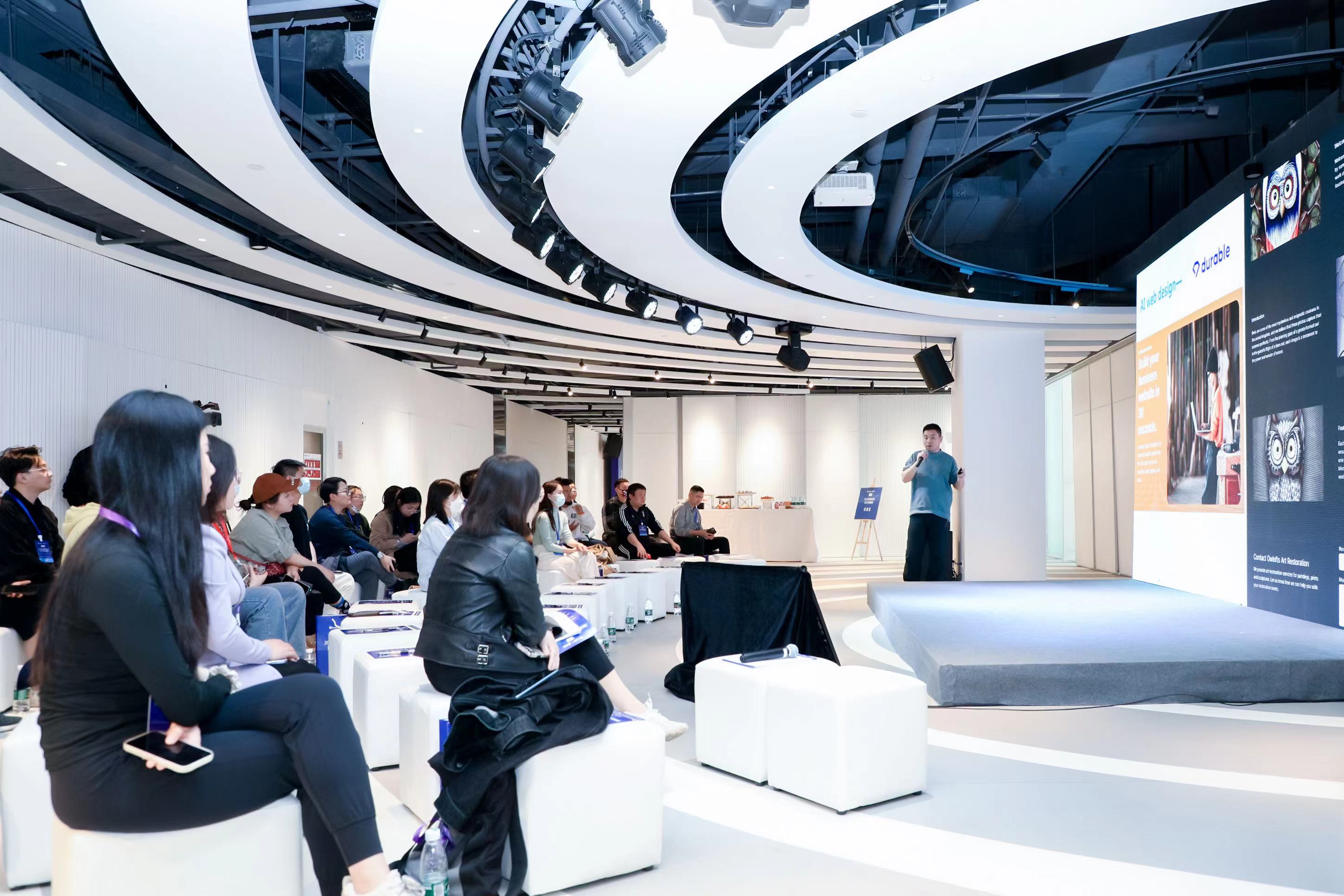 站在AIGC的风口上，从业者如何提高出海胜算？ - 移动互联网出海,出海服务,海外的行业服务平台 - Enjoy出海