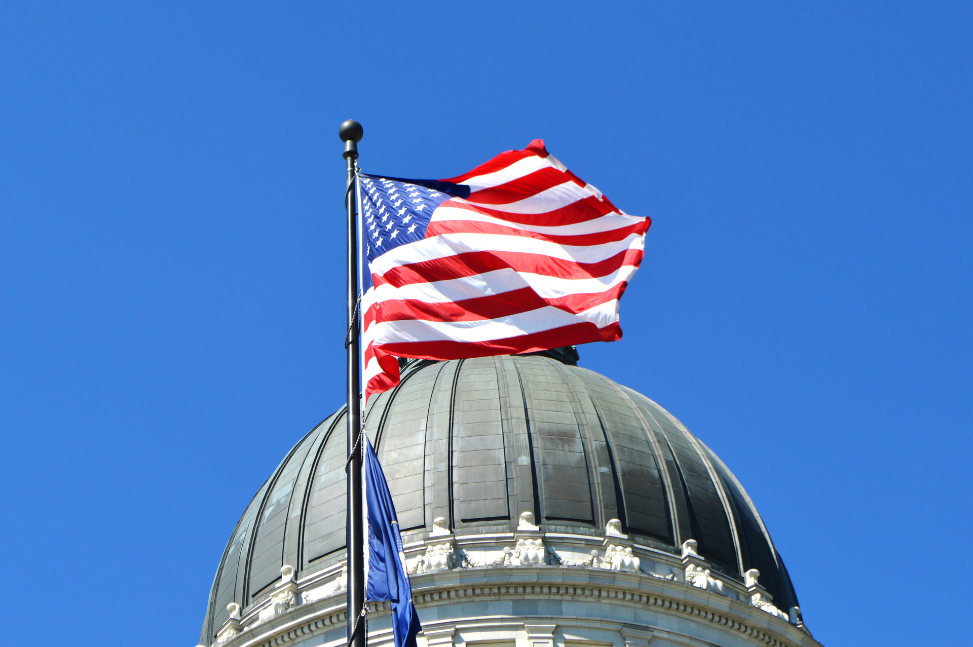 Facebook为2020年美国总统大选发布选举安全新功能 - 移动互联网出海,出海服务,海外的行业服务平台 - Enjoy出海