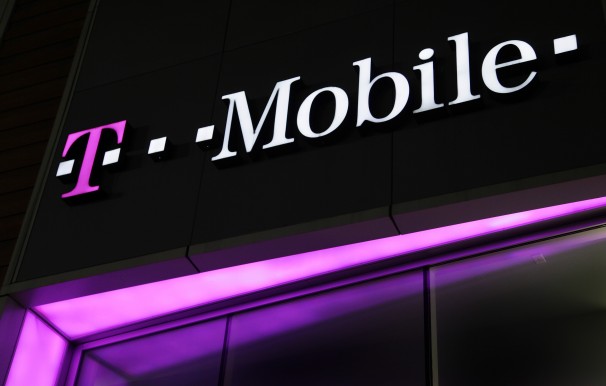 受疫情影响 T-Mobile美国宣布关闭80%实体零售店 - 移动互联网出海,出海服务,海外的行业服务平台 - Enjoy出海