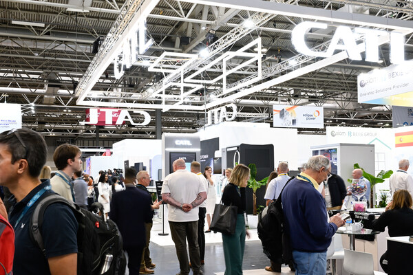 宁德时代TENER Flex全球首发：开创灵活储能解决方案新时代 - 移动互联网出海,出海服务,海外的行业服务平台 - Enjoy出海