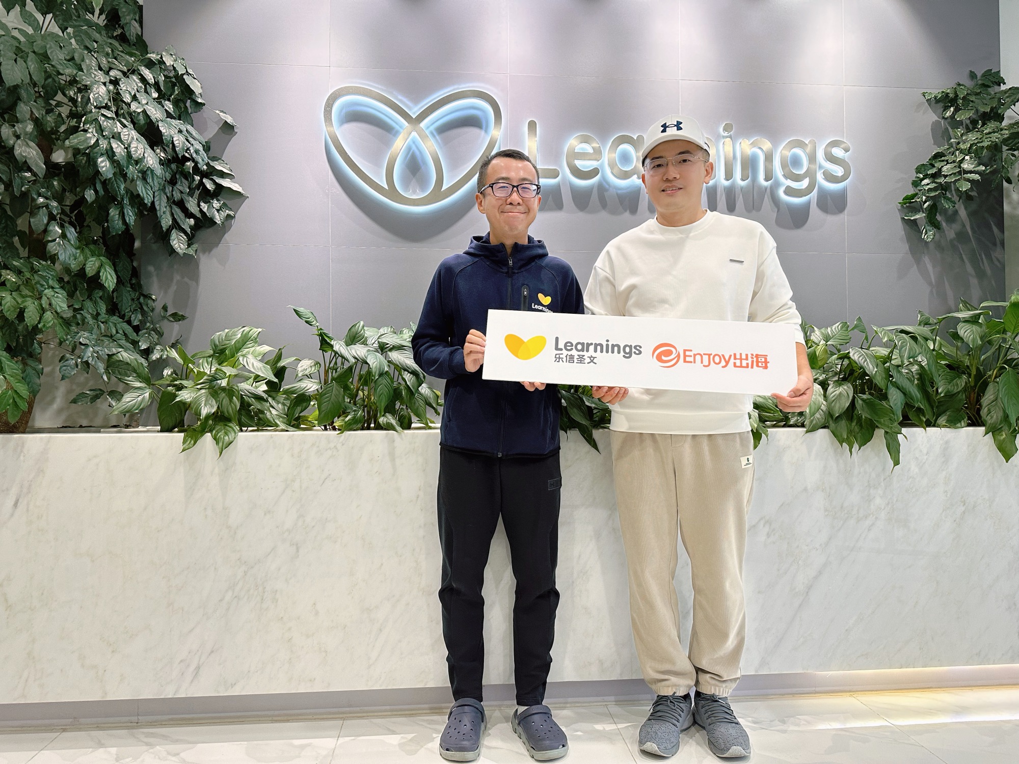 「出海10年」领航人物志 | 乐信圣文CEO刘祎玮：六年六亿用户，坚持塑造持久价值 - 移动互联网出海,出海服务,海外的行业服务平台 - Enjoy出海