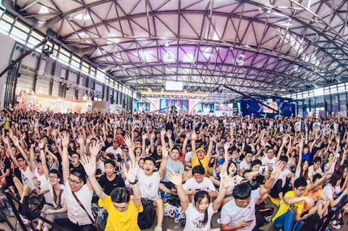 跨界当道 | ChinaJoy跨界营销案例赏：果子熟了 - 移动互联网出海,出海服务,海外的行业服务平台 - Enjoy出海