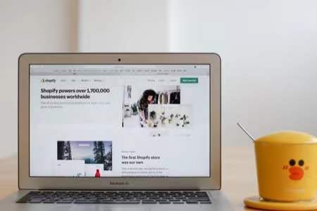 PayPal频频封号！独立站卖家陷入僵局 - 移动互联网出海,出海服务,海外的行业服务平台 - Enjoy出海